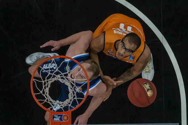 帮助选手们 帮助选手们