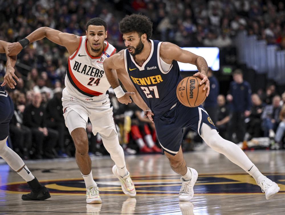 沉着冷静的 沉着冷静的