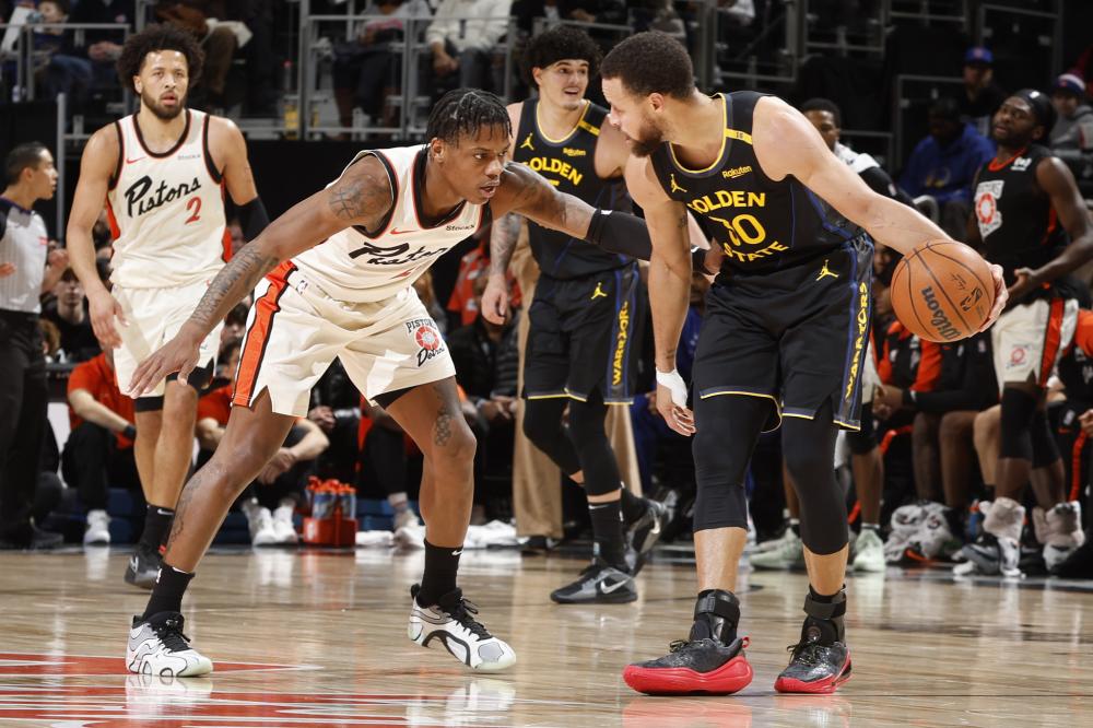 拉菲尼亚替 拉菲尼亚替