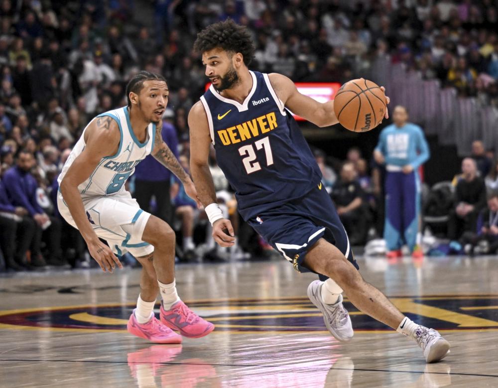 Siuuu！C罗点射打进新赛季首球，收获个人生涯第940球