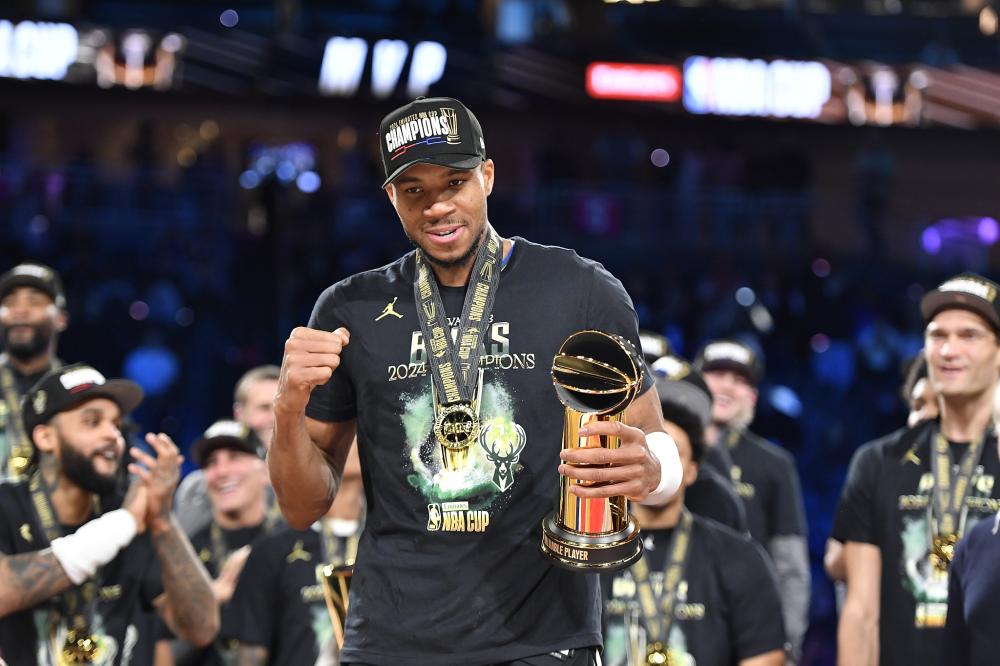 逆境中的强 逆境中的强