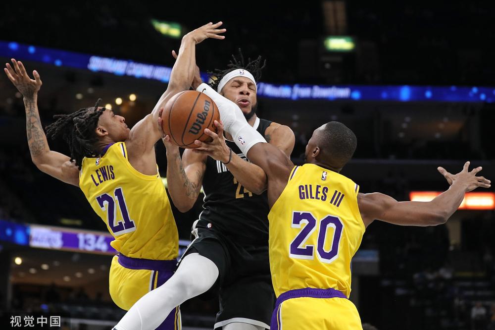 再次让球迷 再次让球迷